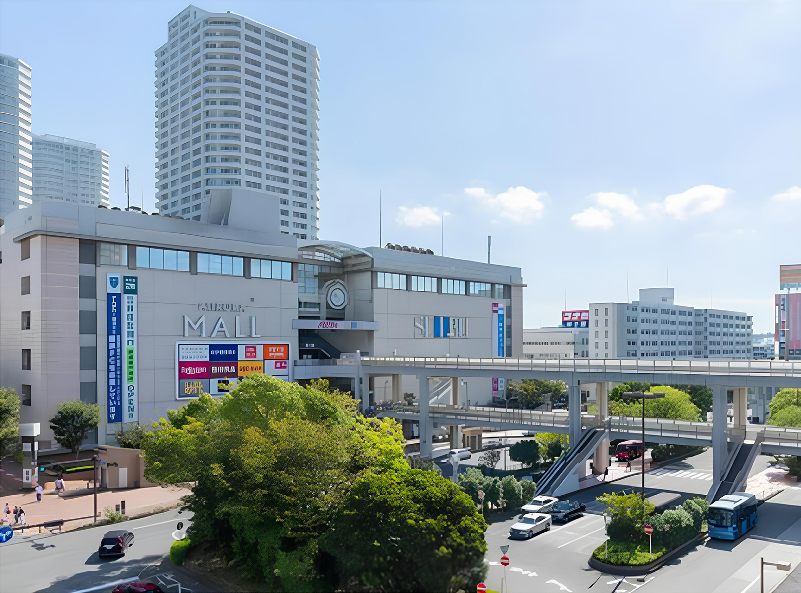 西武東戸塚S.C.徒歩12分／約950m