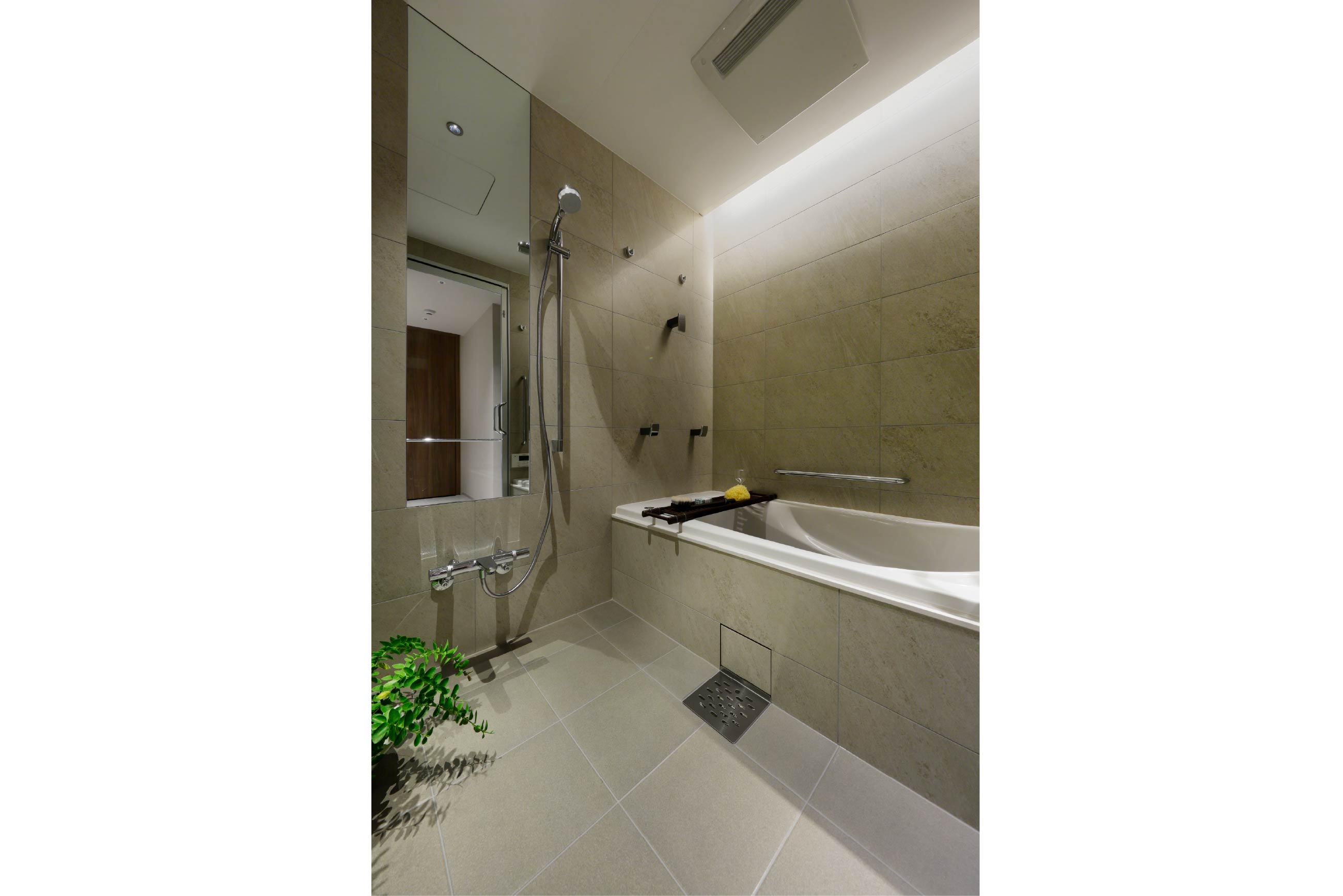 BATH ROOM