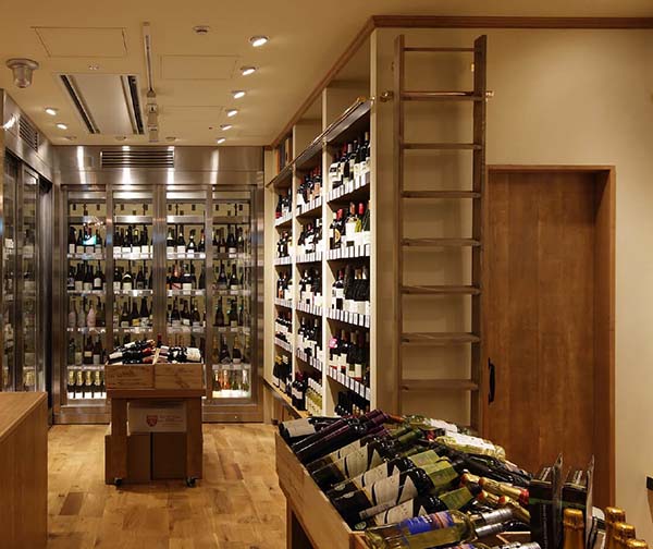 Wine Store Wassy's（徒歩10分／約780m）