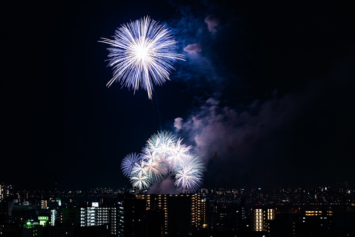 現地18階相当の高さからの廊下側からの眺望（2024年8月3日撮影）