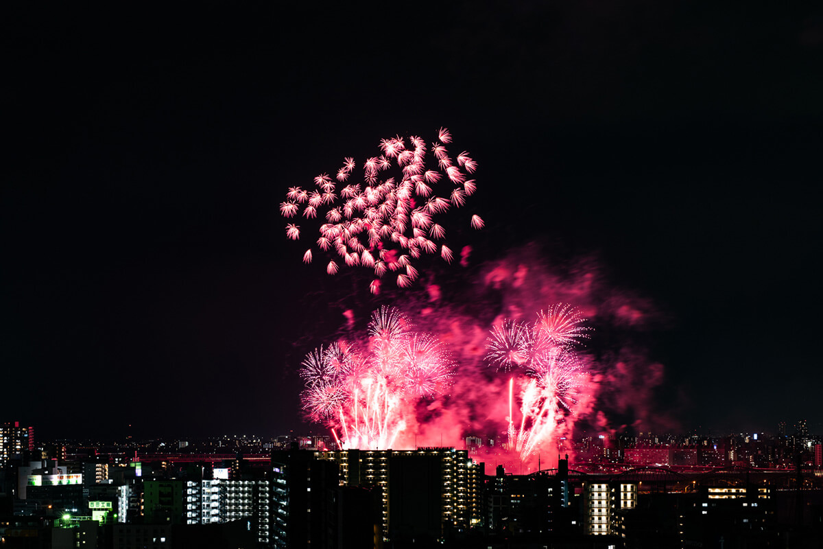 現地18階相当の高さからの廊下側からの眺望（2024年8月3日撮影）