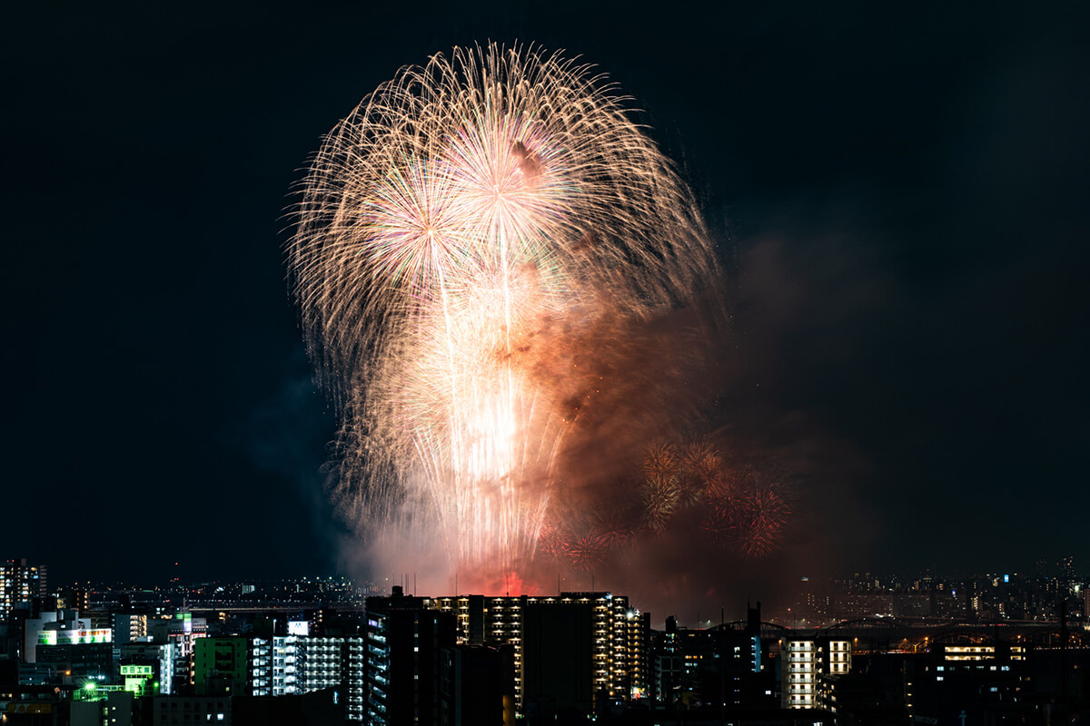現地18階相当の高さからの廊下側からの眺望（2024年8月3日撮影）