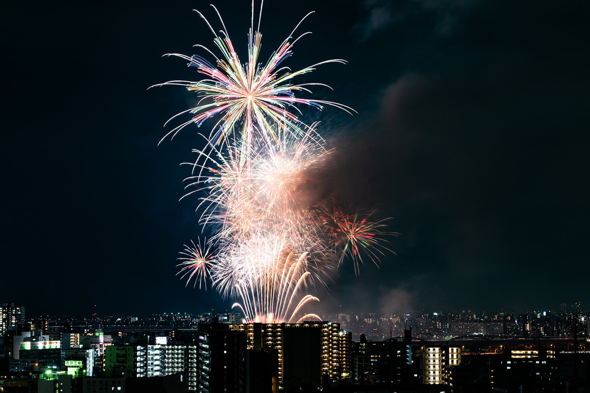 現地18階相当の高さからの廊下側からの眺望（2024年8月3日撮影）