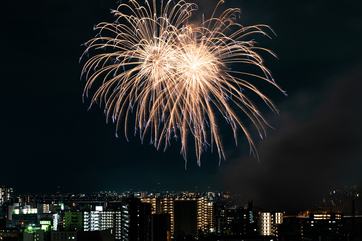 現地18階相当の高さからの廊下側からの眺望（2024年8月3日撮影）