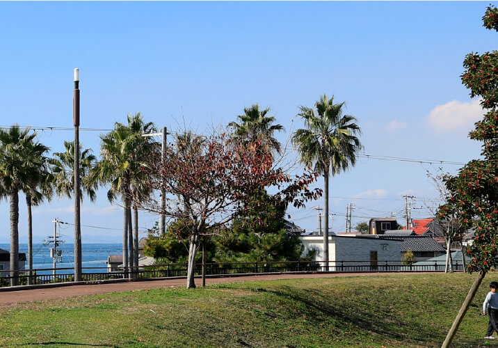 松江公園／自転車8分（約1,780m）