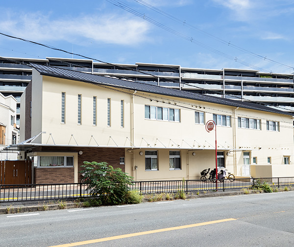 島本町立第四保育所(徒歩6分/約460m)
