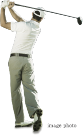 ゴルフコンペに向けて個室で朝練