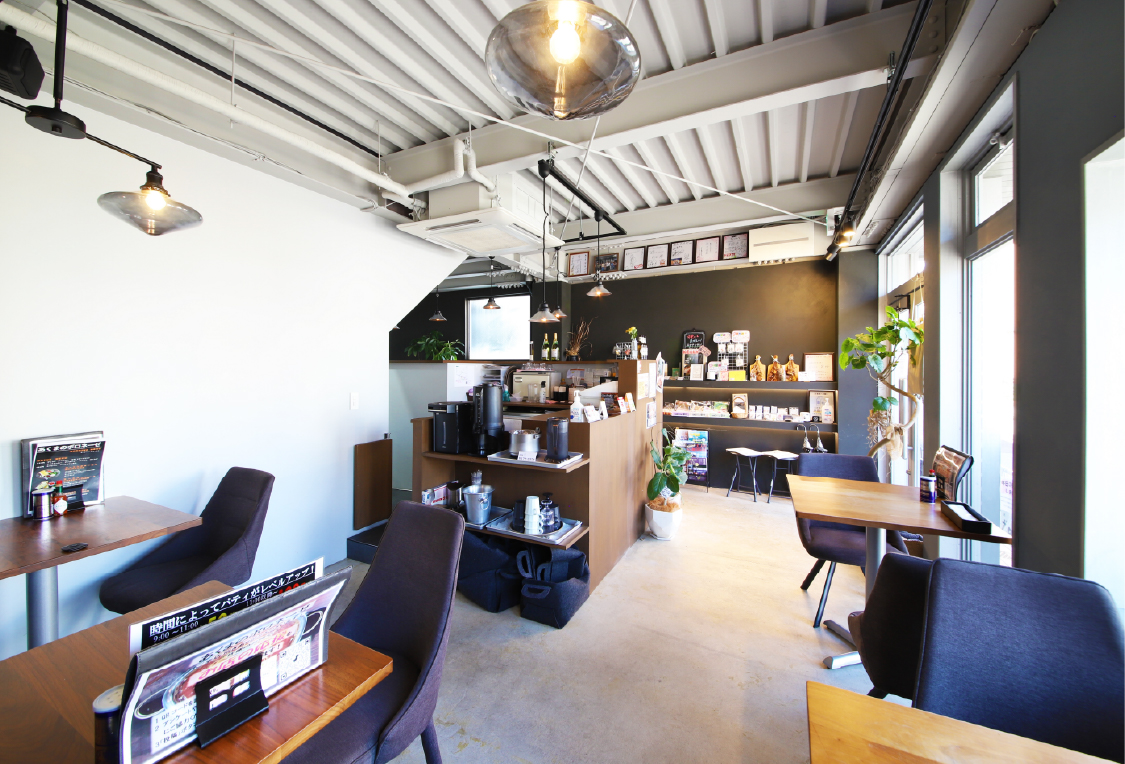 あくまのボロネーゼ 店内